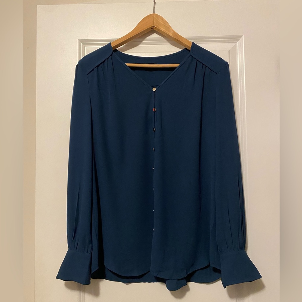 Ann Taylor navy blouse